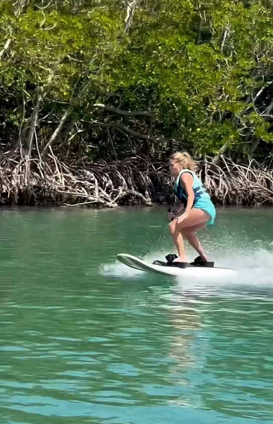ELECTRIC JET SURFBOARD - JETBOARD