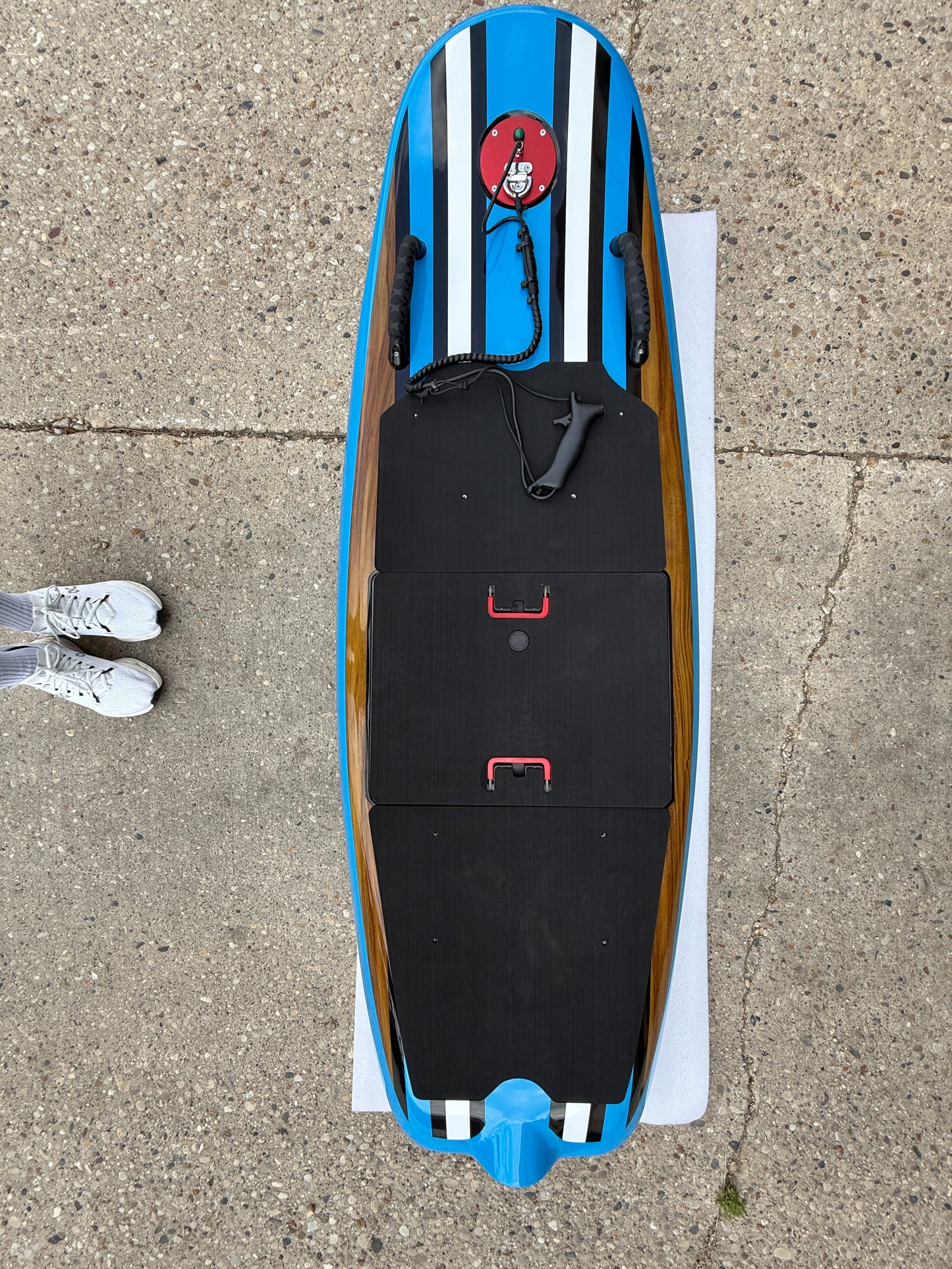 MAKE YOUR OWN WAVE: Electric Surf Board