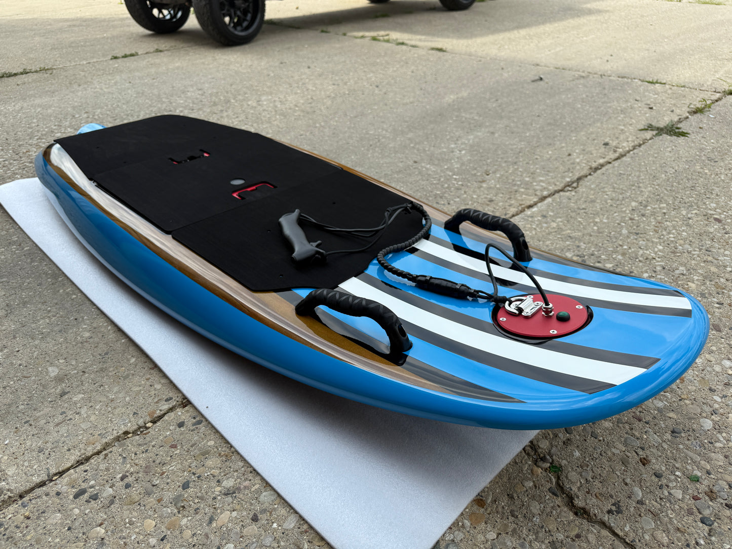 MAKE YOUR OWN WAVE: Electric Surf Board