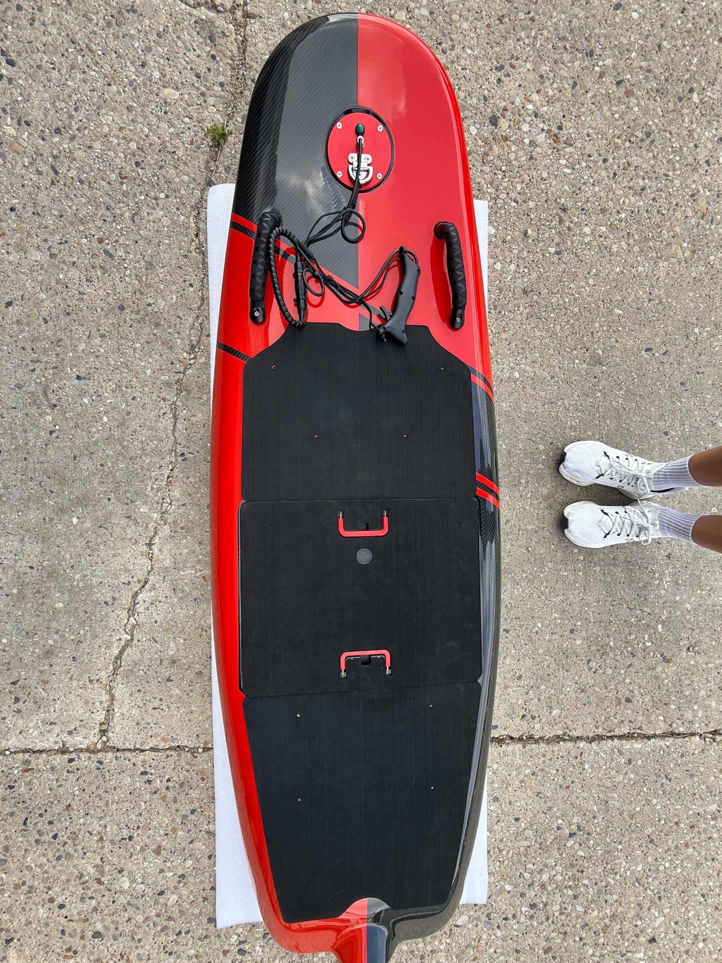 MAKE YOUR OWN WAVE: Electric Surf Board