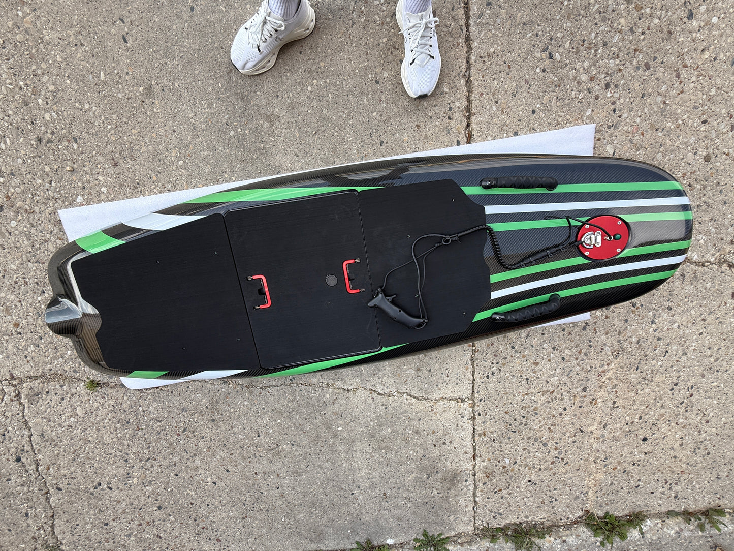 MAKE YOUR OWN WAVE: Electric Surf Board