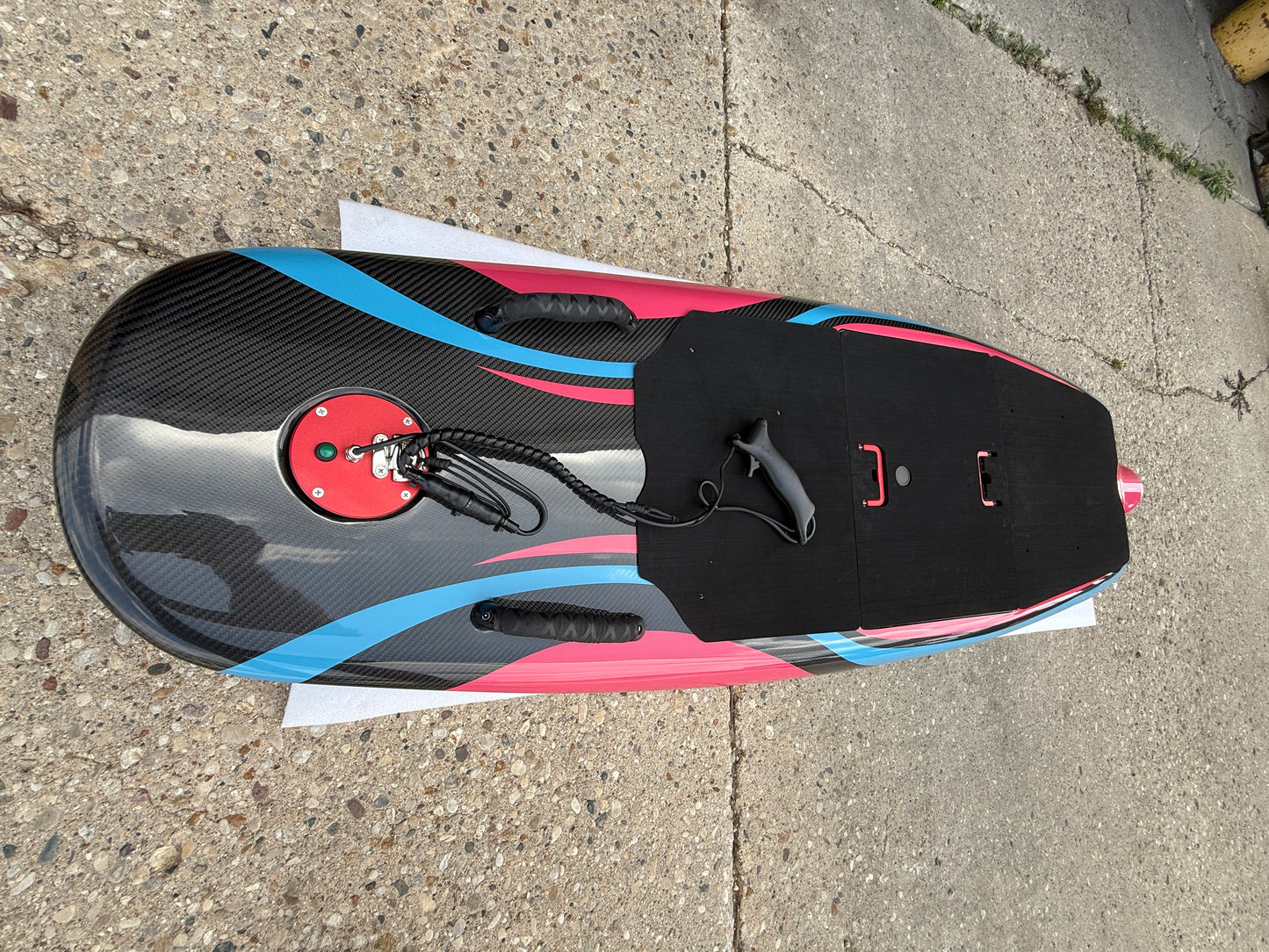 MAKE YOUR OWN WAVE: Electric Surf Board